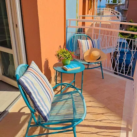 La Casa Di Laura By Le Di Tati